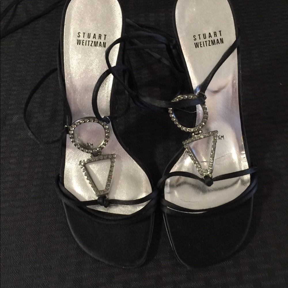 Stuart Weitzman strapy heals black